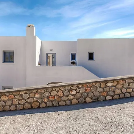 White Orchid Cycladic Apartment Pýrgos